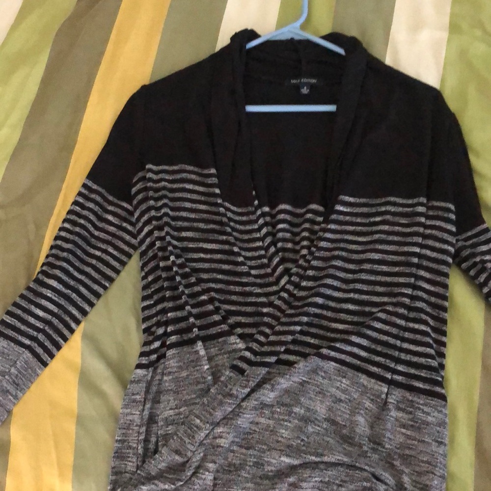 Long sleeve top